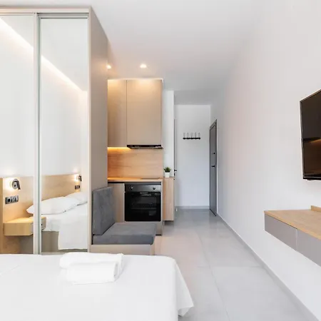 White Tower Elegance Apartment Thessaloniki Exterior photo